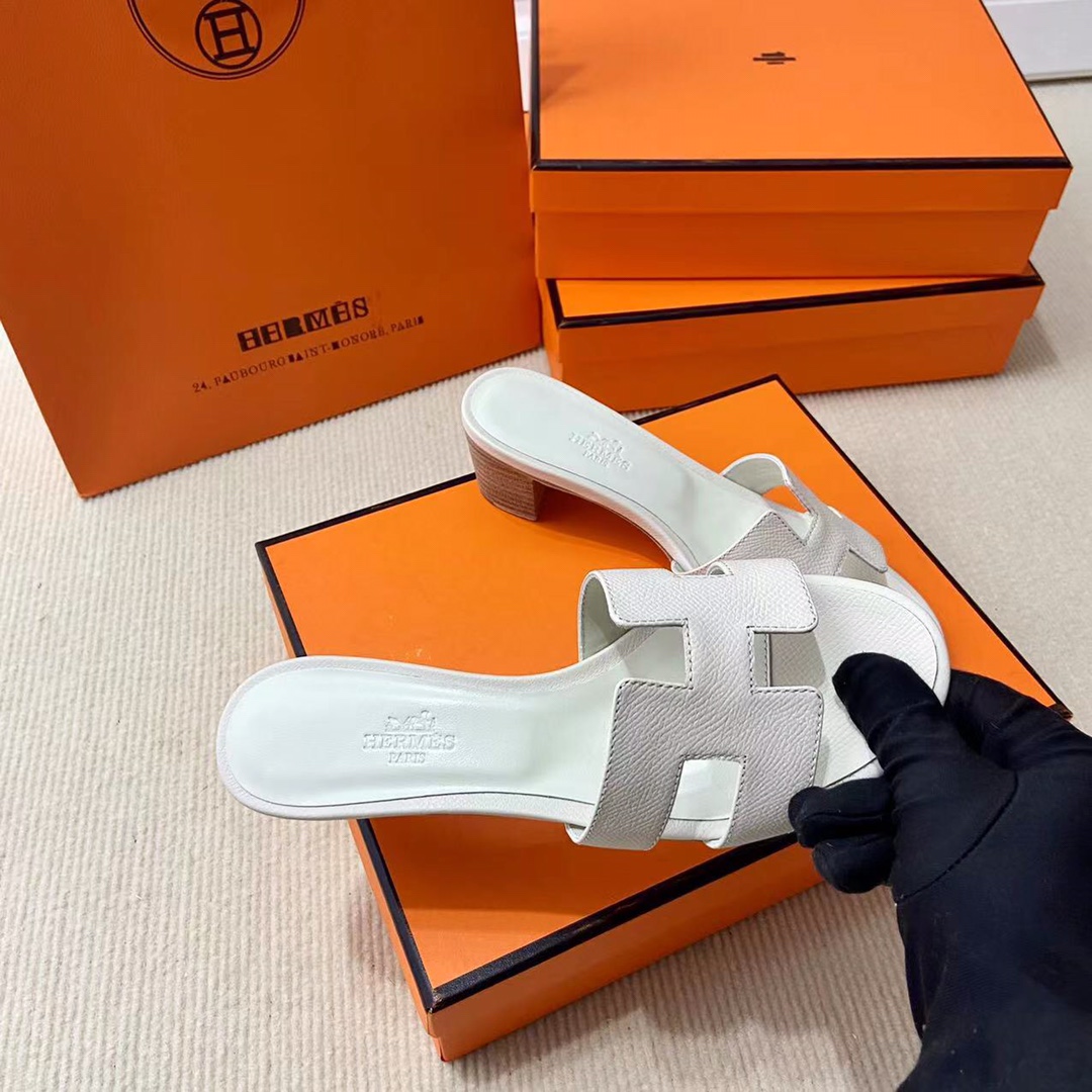 에르메스 올수공 오아시스 슬리퍼 샌들 앱송 35